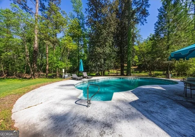 Photo 2 of Single family home for sale at 3687 Overlook Dr, Macon, GA 31204 | MLS# 10729339 | Listing updated on 2026-09-03