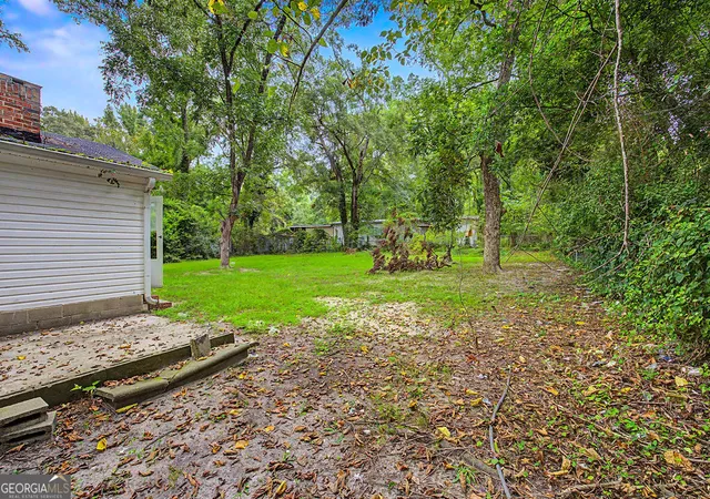 Photo 3 of Single family home for sale at 129 Alton Rd, Macon, GA 31211 | MLS# 10836179 | Listing updated on 2026-09-14