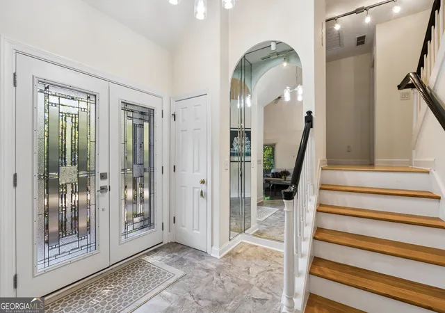 Photo 3 of Single family home for sale at 210 Wessex Ct, Sandy Springs, GA 30328 | MLS# 10829340 | Listing updated on 2026-09-14