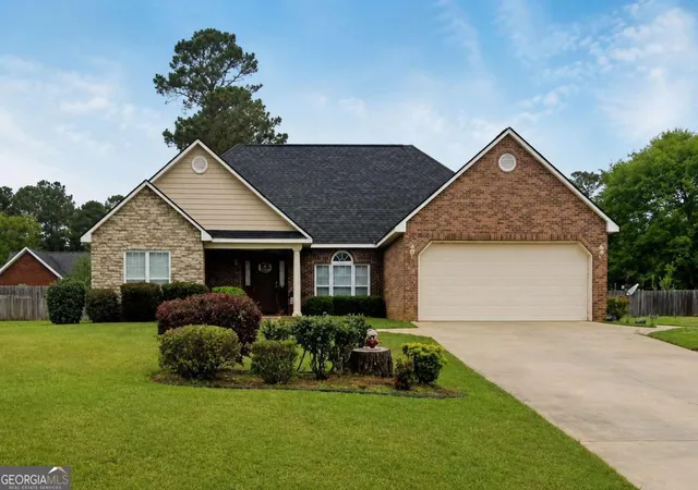 Homes for sale in Leesburg, GA | 146 Fairethorne Dr, Leesburg, GA 31763 | MLS# 10799634
