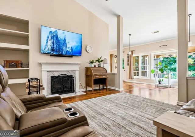 3rd image of 1235 Sunhill Dr, Lawrenceville, GA 30043 | MLS# 10816713