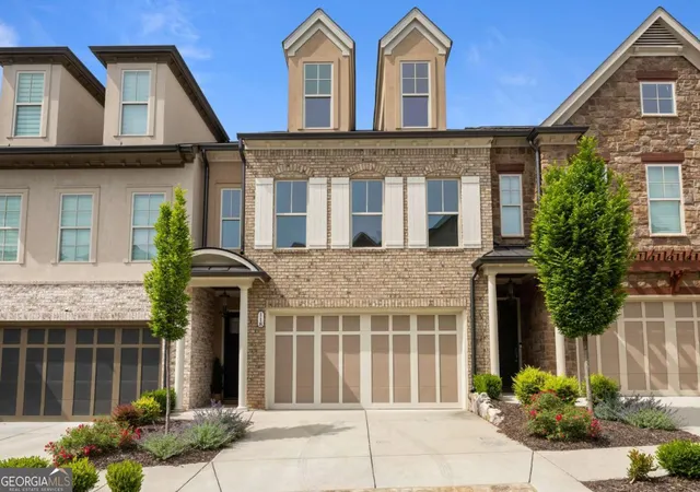 Photo 1 of Townhouse for sale at 118 Via Roma, Woodstock, GA 30188 | MLS# 10756113 | Listing updated on 2026-08-17