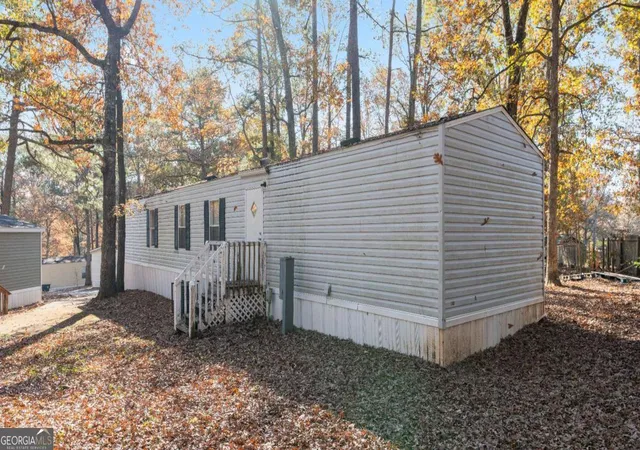 Photo 3 of Sale Pending at 6266 Dorsett Shls #302, Douglasville, GA 30135 | MLS# 10720870 | Listing updated on 2026-06-15