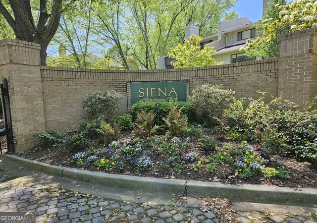2nd image of 240 Renaissance Pkwy Ne, Atlanta, GA 30308