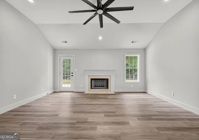 Photo 4 of Sale Pending at 550 Stallsworth Rd, Mcdonough, GA 30252 | MLS# 10796590 | Listing updated on 2026-09-10