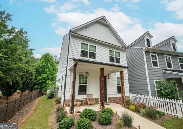 Photo 3 of Single family home for sale at 645 Everett Ln, Woodstock, GA 30188 | MLS# 10782275 | Listing updated on 2026-08-25