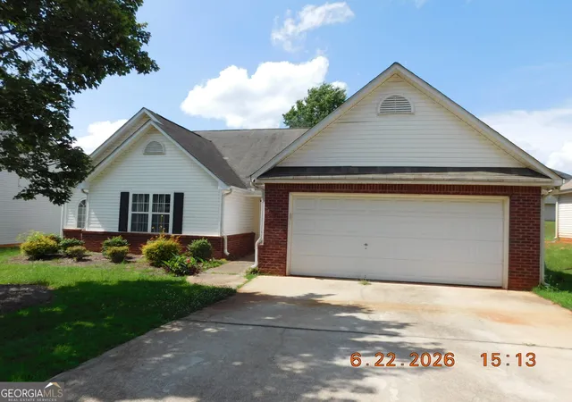 2nd image of 5430 Yellow Pine Dr, Mcdonough, GA 30252 | MLS# 10813481