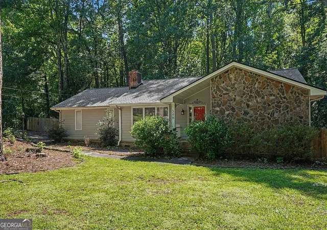 Photo 4 of Single family home for sale at 346 Buckingham Dr SW, Conyers, GA 30094 | MLS# 10822736 | Listing updated on 2026-10-02