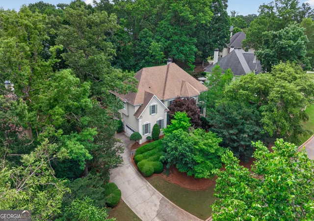 Photo 2 of Sale Pending at 1995 Woods River Ln, Duluth, GA 30097 | MLS# 10781195 | Listing updated on 2026-09-17