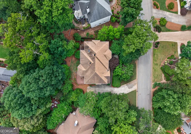 Photo 3 of Sale Pending at 1995 Woods River Ln, Duluth, GA 30097 | MLS# 10781195 | Listing updated on 2026-09-17