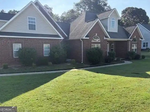 Photo 1 of Single family home for sale at 114 Erin Way, Warner Robins, GA 31088 | MLS# 10877632 | Listing updated on 2026-10-22