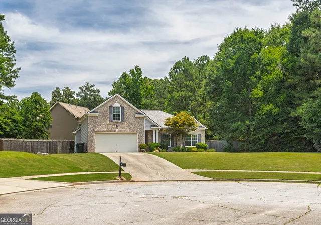 Photo 3 of Single family home for sale at 3225 Moss Ct, Monroe, GA 30655 | MLS# 10781309 | Listing updated on 2026-08-07