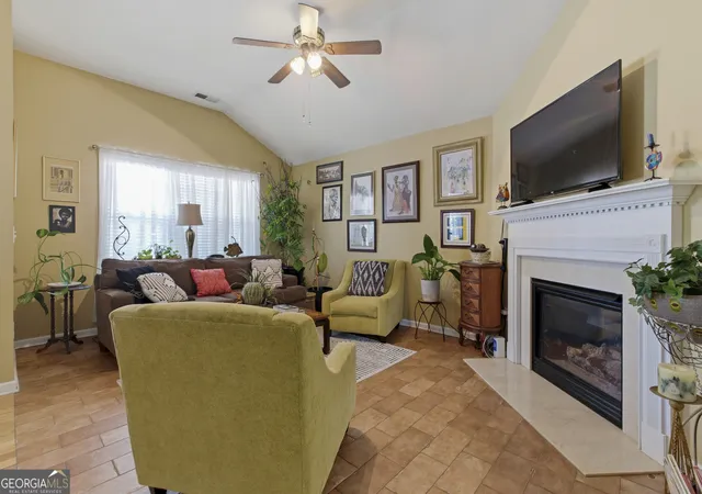 5th image of 3551 Lilac Springs Dr, Powder Springs, GA 30127 | MLS# 10784844
