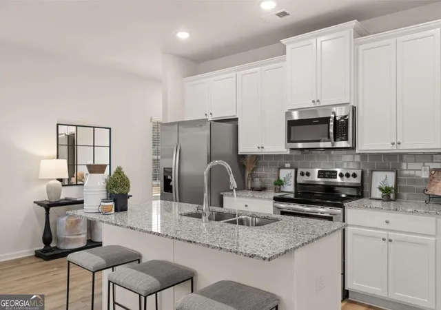 Photo 2 of Townhouse for sale at 1054 Merritt Dr #28, Villa Rica, GA 30180 | MLS# 10828878 | Listing updated on 2026-09-02