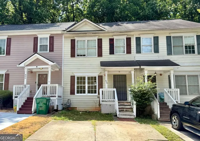1st image of 870 Glynn Oaks Dr, Clarkston, GA 30021 | MLS# 10802772