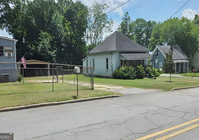 3rd image of 5158 Wheat St Ne, Covington, GA 30014 | MLS# 10812599