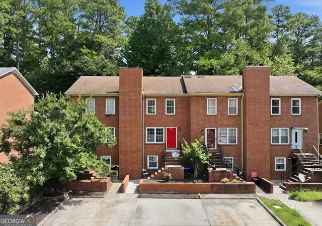 1st image of 135 Davis Mill Ct, Lawrenceville, GA 30044 | MLS# 10831544