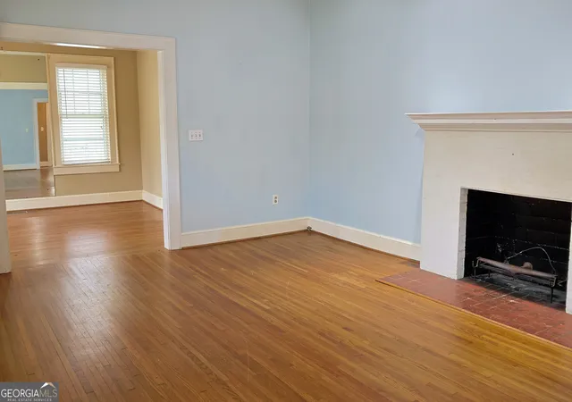 Photo 2 of Single family home for sale at 59 Spring St, Buford, GA 30518 | MLS# 10719415 | Listing updated on 2026-05-30