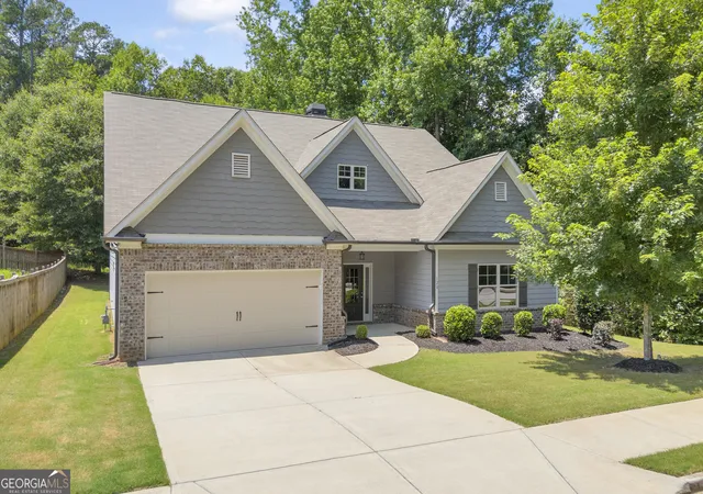 Photo 1 of Single family home for sale at 120 Morris Creek Dr, Hoschton, GA 30548 | MLS# 10806167 | Listing updated on 2026-10-08
