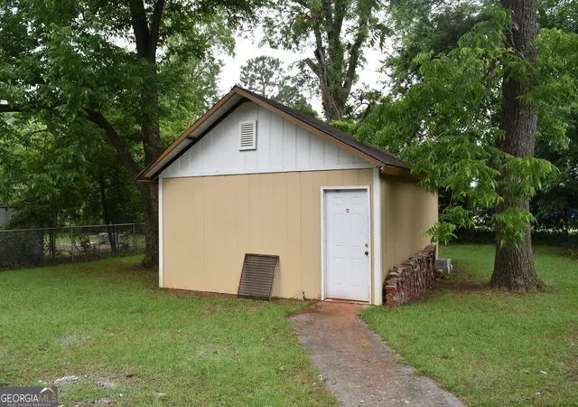 Photo 17 of Single family home for sale at 224 Oak, Fort Valley, GA 31030 | MLS# 10825500 | Listing updated on 2026-08-27