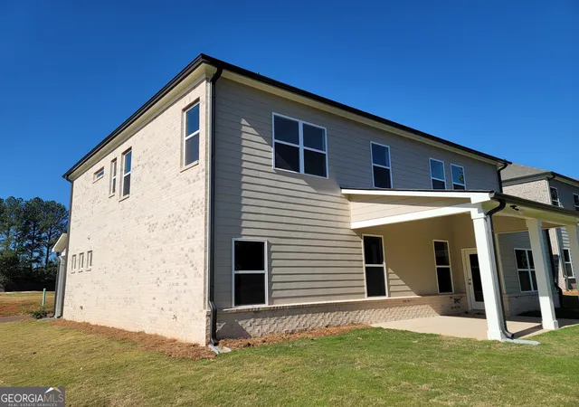 Photo 3 of Sale Pending at 653 Secret Garden Ln #48A, Dacula, GA 30019 | MLS# 10629560 | Listing updated on 2026-03-05