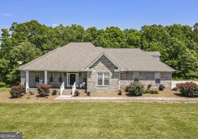 Photo 1 of Single family home for sale at 565 N Hulett Rd, Villa Rica, GA 30180 | MLS# 10803131 | Listing updated on 2026-07-27
