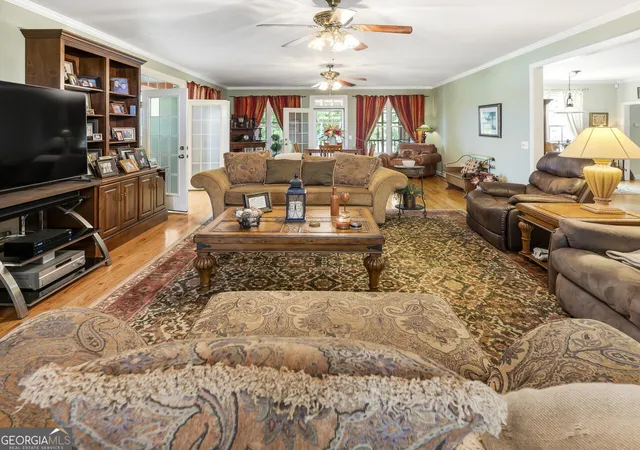 Photo 4 of Single family home for sale at 565 N Hulett Rd, Villa Rica, GA 30180 | MLS# 10803131 | Listing updated on 2026-07-27