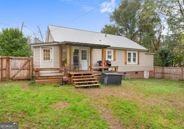 Homes for sale in Sylvania, GA | 107 Dixie Ave, Sylvania, GA 30467 | MLS# 10783139