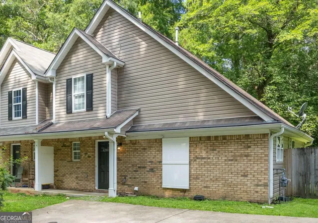 Photo 3 of Condo for sale at 4280 Old Cherokee St, Acworth, GA 30101 | MLS# 10807745 | Listing updated on 2026-10-17