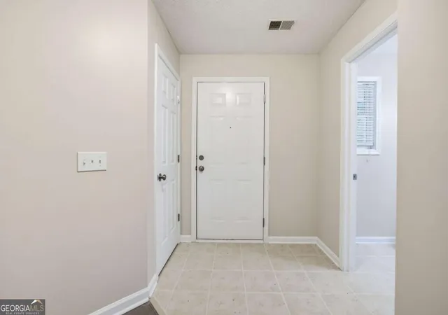 Listing Photo 5 - Condo for sale in building located at 4280 Old Cherokee St, Acworth, GA 30101
