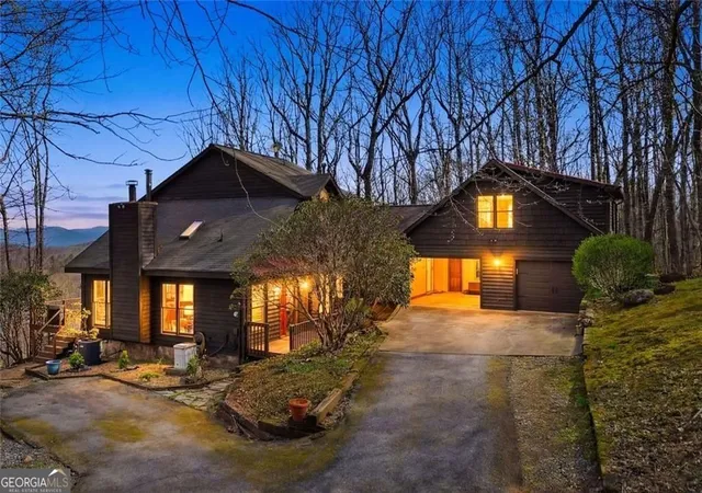 Photo 1 of Single family home for sale at 664 Renate Dr, Jasper, GA 30143 | MLS# 10735713 | Listing updated on 2026-08-21