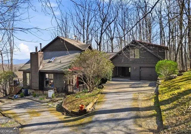 Photo 2 of Single family home for sale at 664 Renate Dr, Jasper, GA 30143 | MLS# 10735713 | Listing updated on 2026-08-21