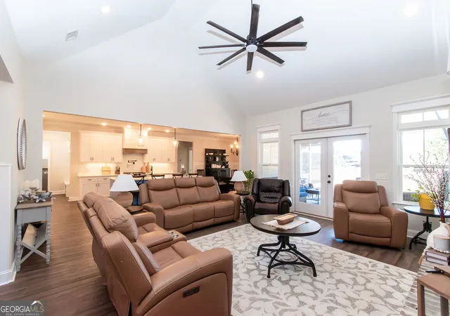 Photo 4 of Single family home for sale at 1355 Old Louisville Rd, Guyton, GA 31312 | MLS# 10689486 | Listing updated on 2026-08-20
