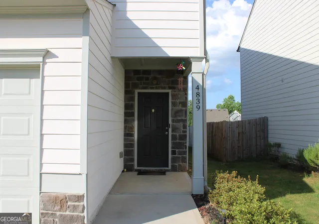 4th image of 4839 Hillstone Dr, Gainesville, GA 30504 | MLS# 10813257