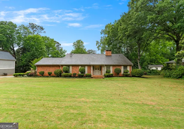 1st image of 501 Pineview Ter, Lagrange, GA 30240 | MLS# 10753572
