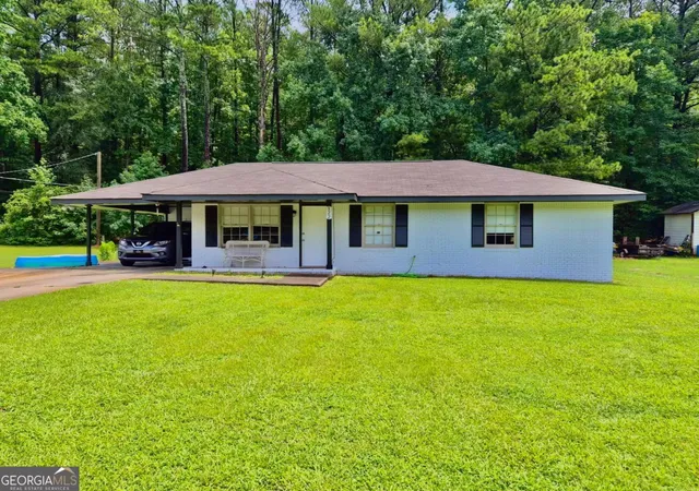 Photo 1 of Single family home for sale at 122 Longstreet Cir, Oxford, GA 30054 | MLS# 10814856 | Listing updated on 2026-08-12