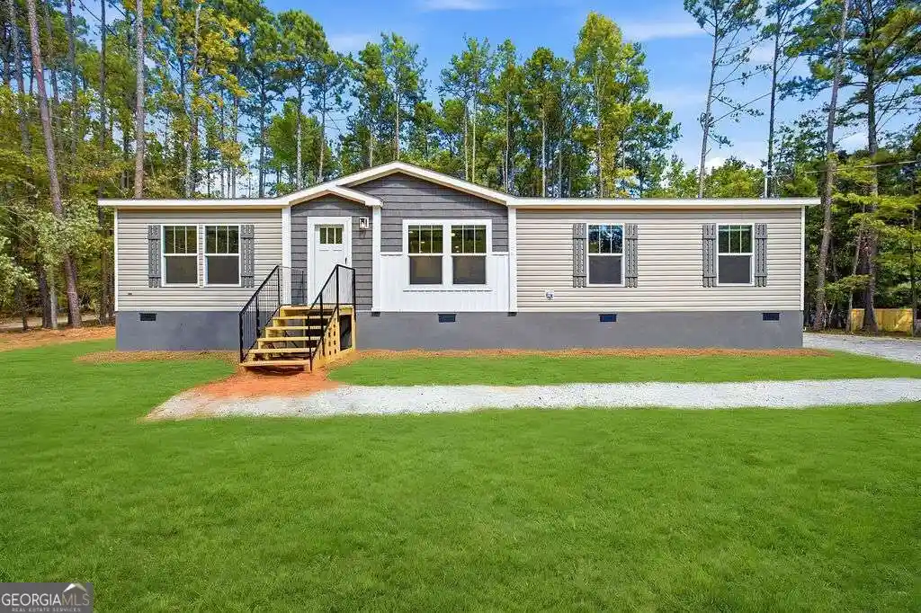 Photo 1 of Manufactured home for sale at 205 S Steel Brg Rd, Eatonton, GA 31024 | MLS# 10867064 | Listing updated on 2026-10-19
