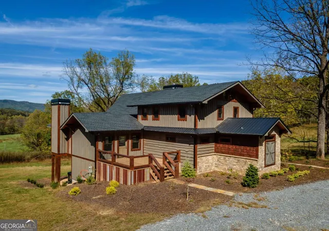 Photo 1 of Single family home for sale at 7590 Mobile Rd, Blue Ridge, GA 30513 | MLS# 10736754 | Listing updated on 2026-05-04