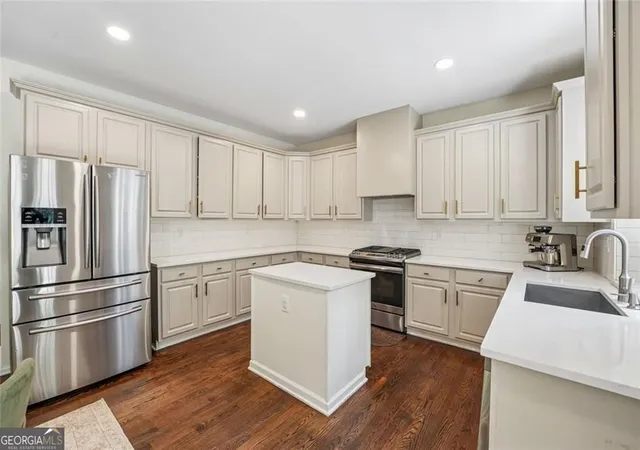 Photo 3 of Single family home for sale at 1305 Rosewood Dr, Alpharetta, GA 30005 | MLS# 10818788 | Listing updated on 2026-09-13