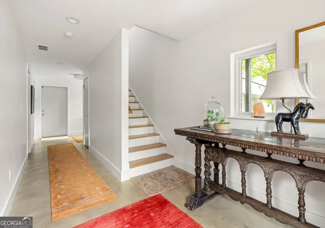 Photo 4 of Townhouse for sale at 220 Wilbur Ave Se, Atlanta, GA 30316 | MLS# 10833980 | Listing updated on 2026-10-17