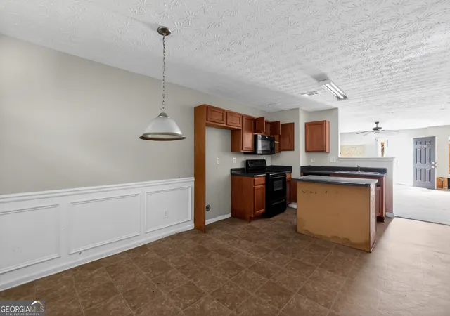 Photo 4 of Townhouse for sale at 2858 Vining Ridge Ter, Decatur, GA 30034 | MLS# 10794020 | Listing updated on 2026-10-09