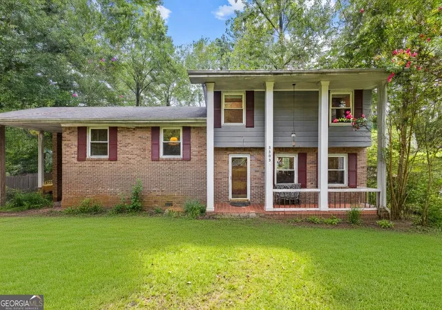 Photo 1 of Single family home for sale at 3303 Kilarney Ct, Decatur, GA 30032 | MLS# 10826644 | Listing updated on 2026-09-02
