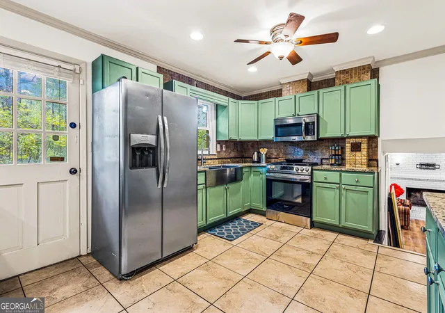 Photo 3 of Single family home for sale at 3303 Kilarney Ct, Decatur, GA 30032 | MLS# 10826644 | Listing updated on 2026-09-02
