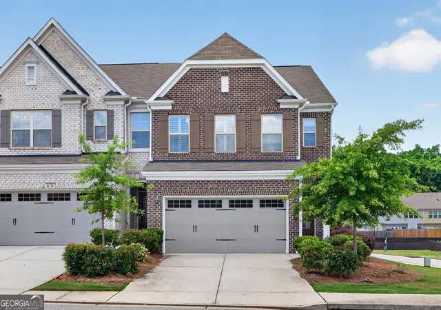 Homes for sale in Buford, GA | 1192 Lanier Willow Path, Buford, GA 30518 | MLS# 10778514