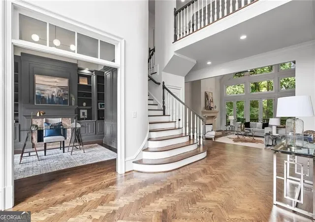 Photo 4 of Single family home for sale at 455 Laurel Chase Ct, Sandy Springs, GA 30327 | MLS# 10835572 | Listing updated on 2026-09-11