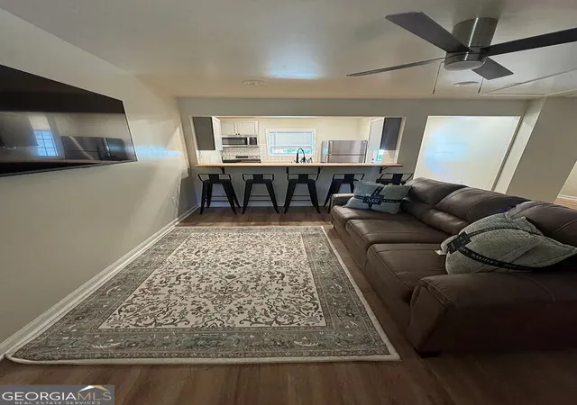 Photo 4 of Single family home for sale at 1107/1109 N Oak St #1107 & 1109, Valdosta, GA 31601 | MLS# 10828360 | Listing updated on 2026-09-01
