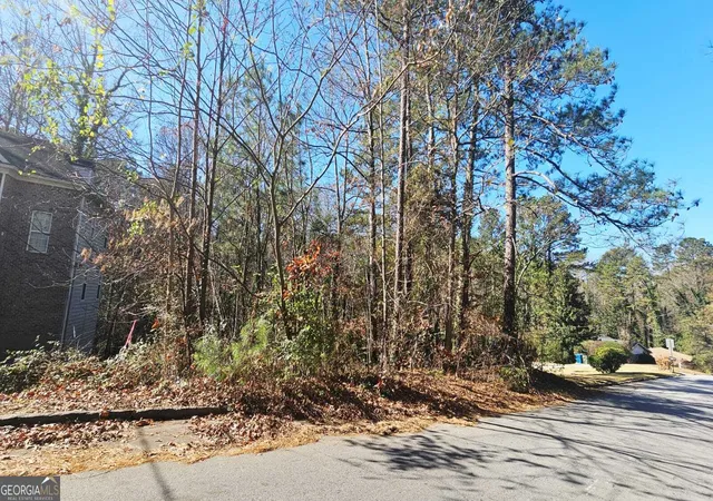 2nd image of 518 Waterford Rd Nw, Atlanta, GA 30318 | MLS# 10651864
