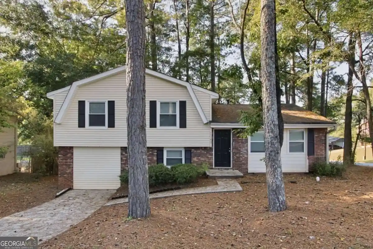 Photo 1 of Single family home for sale at 1049 Soapstone Ln, Riverdale, GA 30296 | MLS# 10873673 | Listing updated on 2026-10-19