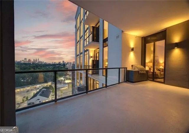 1st image of 2425 Peachtree Rd Ne #1504, Atlanta, GA 30305 | MLS# 10733831