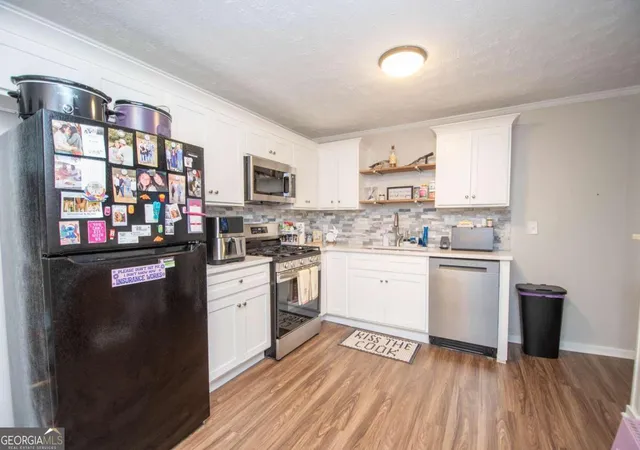 Photo 4 of Single family home for sale at 211 Rutland Circle, Lagrange, GA 30241 | MLS# 10825423 | Listing updated on 2026-10-05